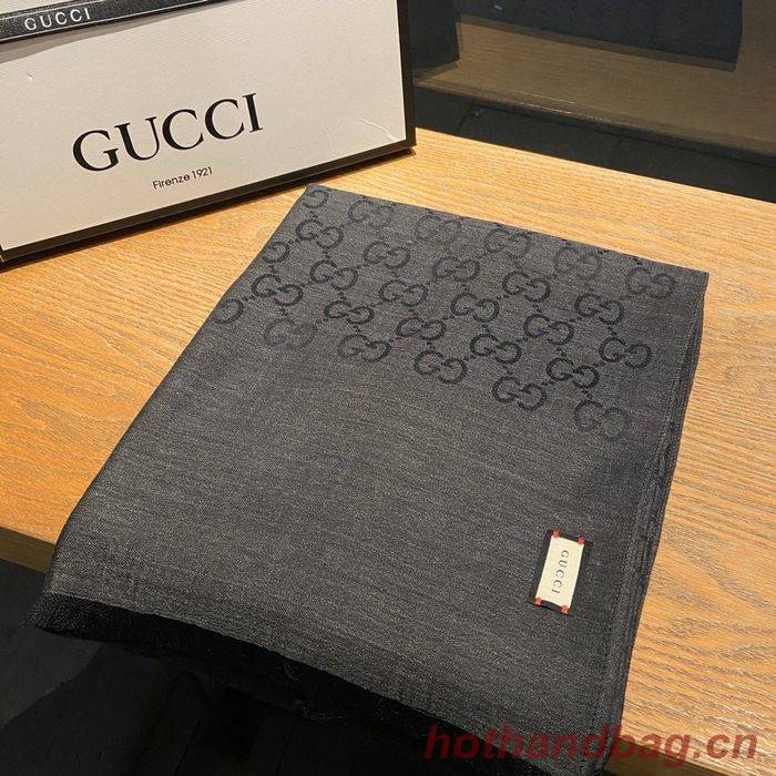 Gucci Scarf G00126