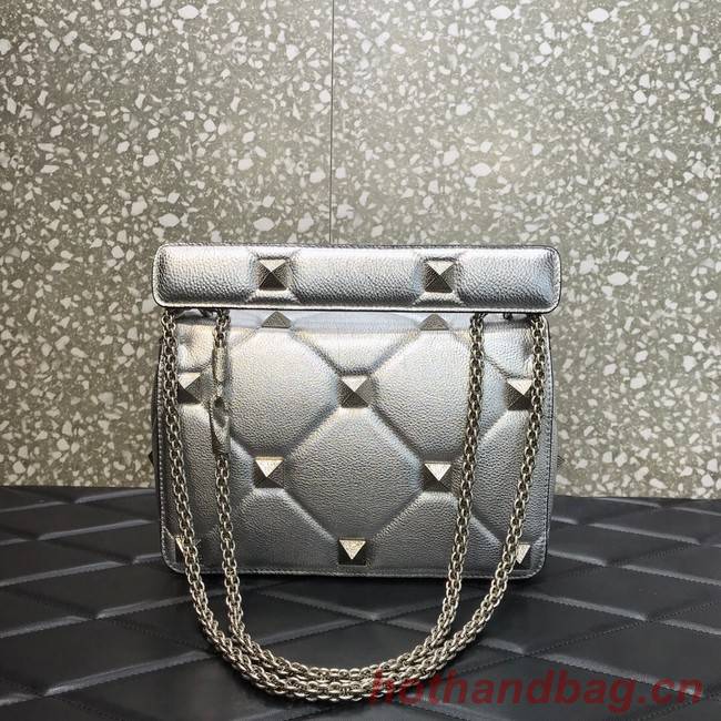 VALENTINO GARAVANI Grained Calfskin Shoulder Bag 2B0I59 silver