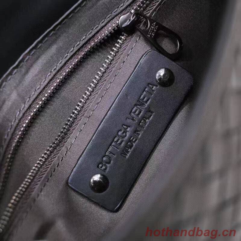 Bottega Veneta Original Leather Mens Chest Bag  6801-4 Black