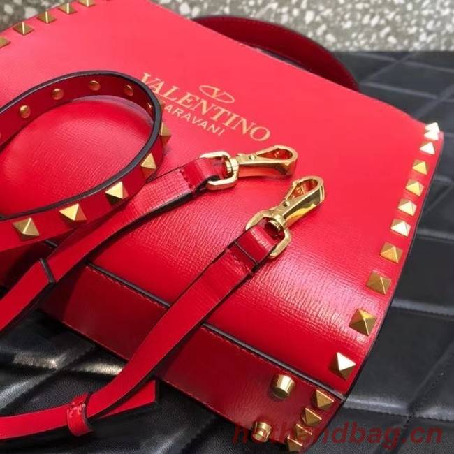 VALENTINO GARAVANI Rockstud Alcove Medium grain calf leather 2B0056 red