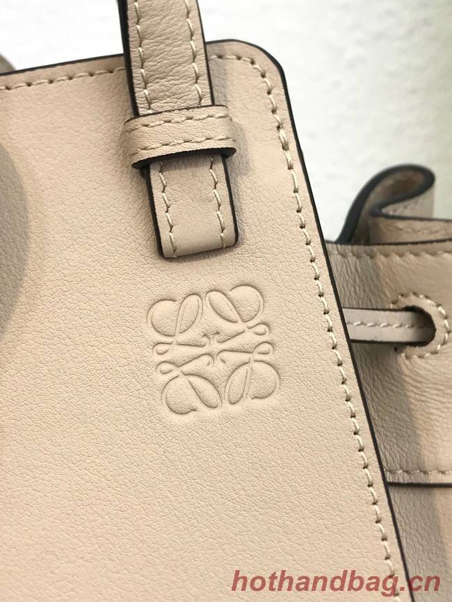 Loewe Hammock mini Bag Original Leather A6888 Apricot