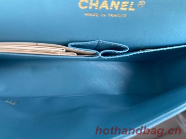Chanel classic handbag Lambskin & gold Metal V01112 sky blue