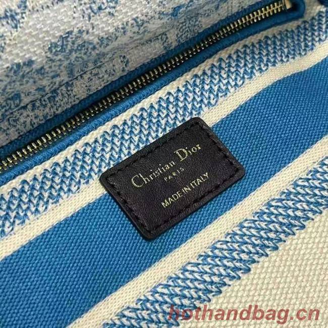 DIOR MEDIUM LADY D-LITE BAG Embroidery M0565OR blue