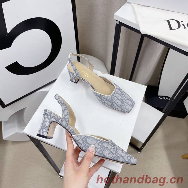 Chrisitan Dior Shoes 81910-1 Heel 5.5CM