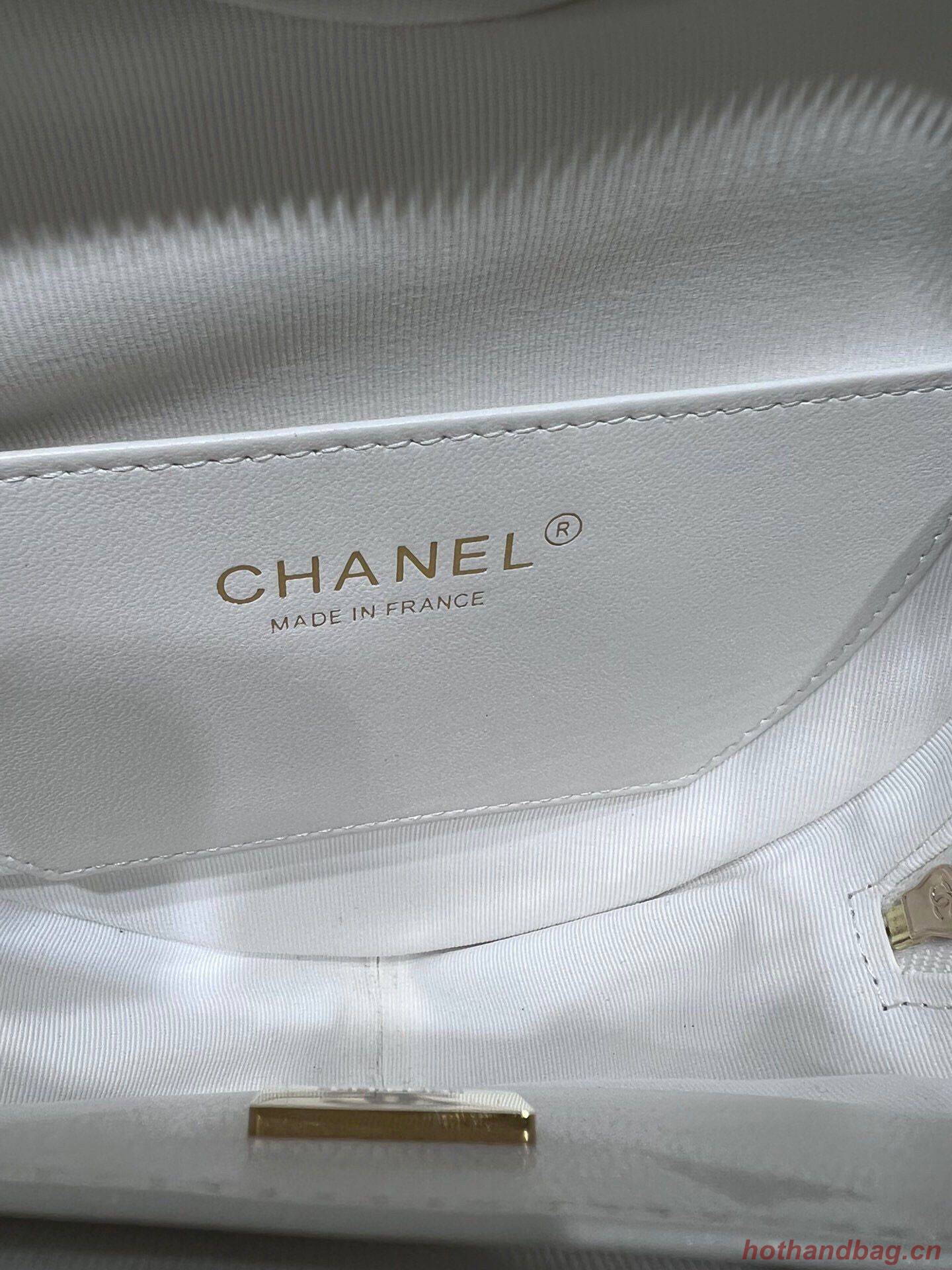 Chanel 2022S Love Heart Original Lambskin Crossbody Chain Bag AS3191Y White