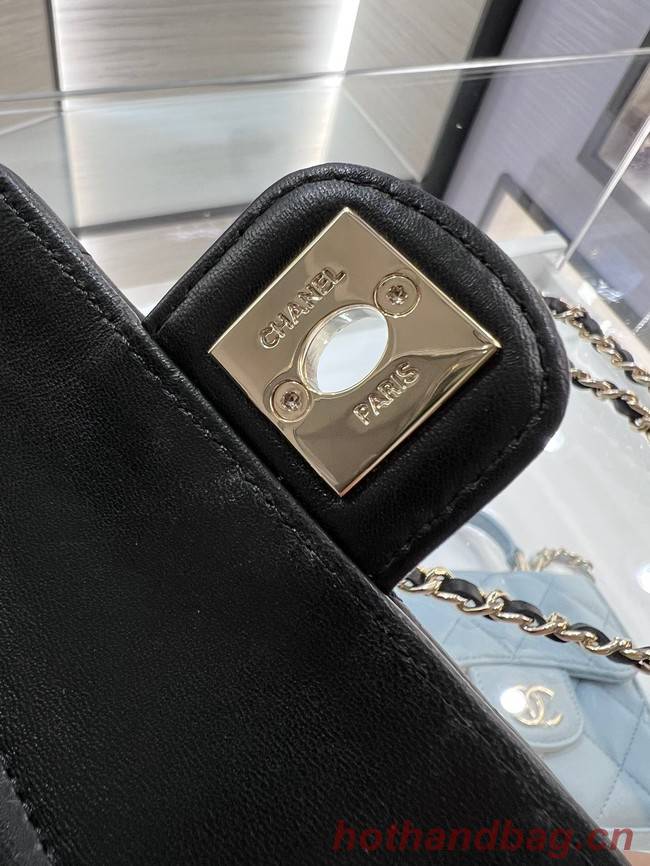 Chanel 2022S Love Heart mini Lambskin Crossbody Chain Bag AO2784 black