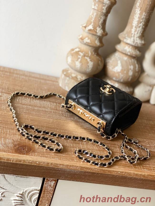 Chanel mini Shoulder Bag Lambskin & Gold-Tone Metal 88631 black
