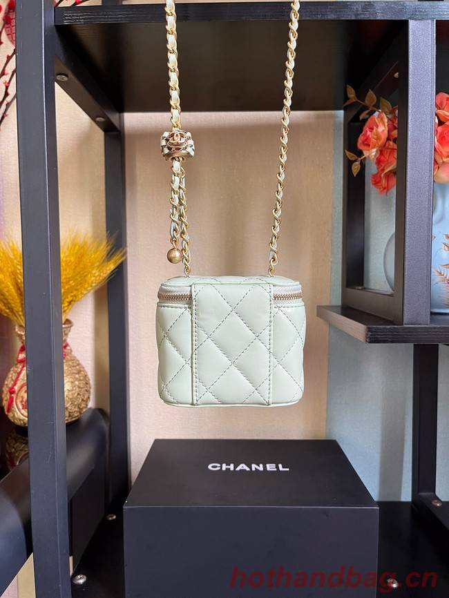Chanel mini Shoulder Bag Lambskin & Gold-Tone Metal AP2929 white