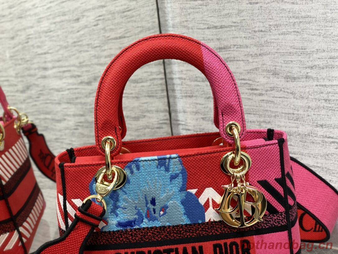Dior MEDIUM LADY D-LITE BAG Embroidered C0420 rose