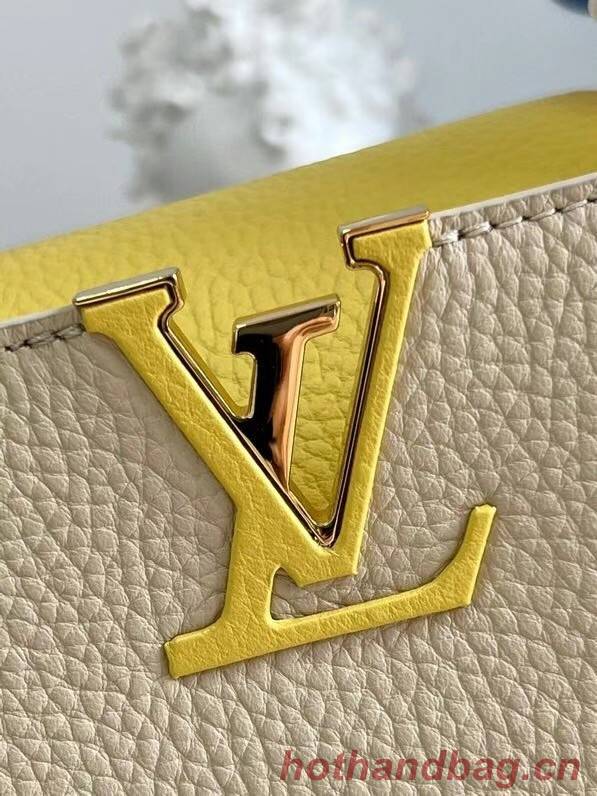 Louis Vuitton CAPUCINES BB M59882 Creme Beige