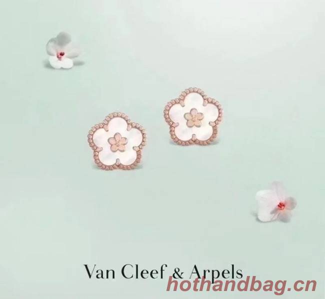 Van Cleef & Arpels Earrings CE8388