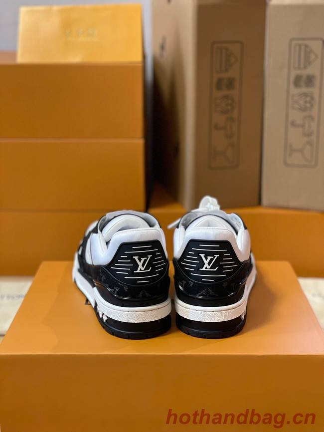 Louis Vuitton Couple sneakers 91109-3
