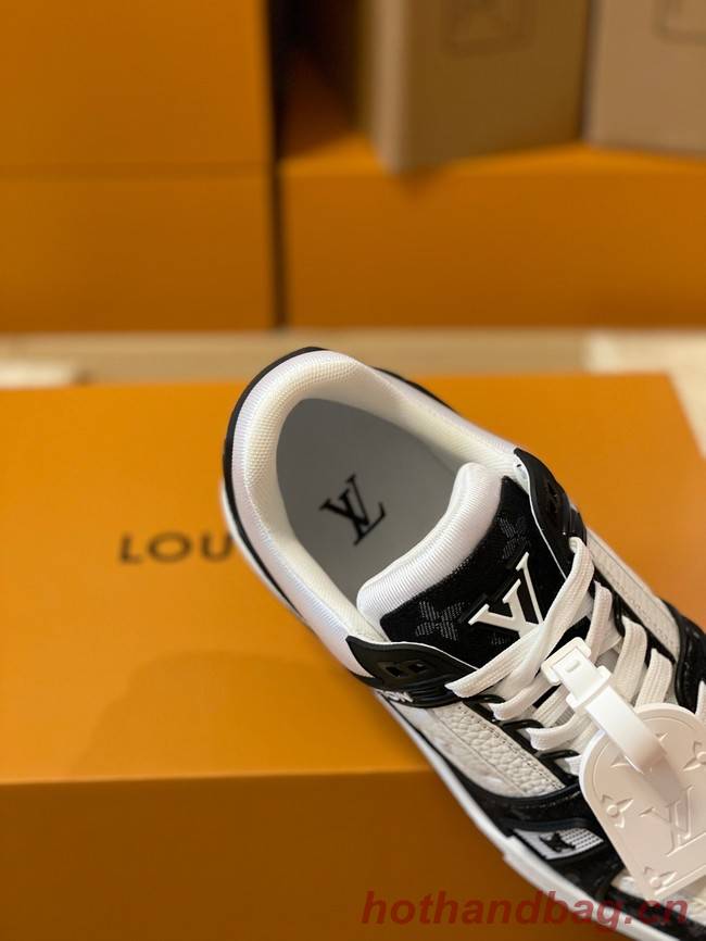 Louis Vuitton Couple sneakers 91109-3