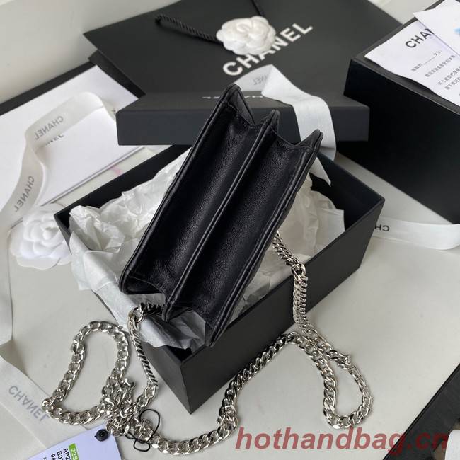 Chanel CLUTCH WITH CHAIN AP2758 black