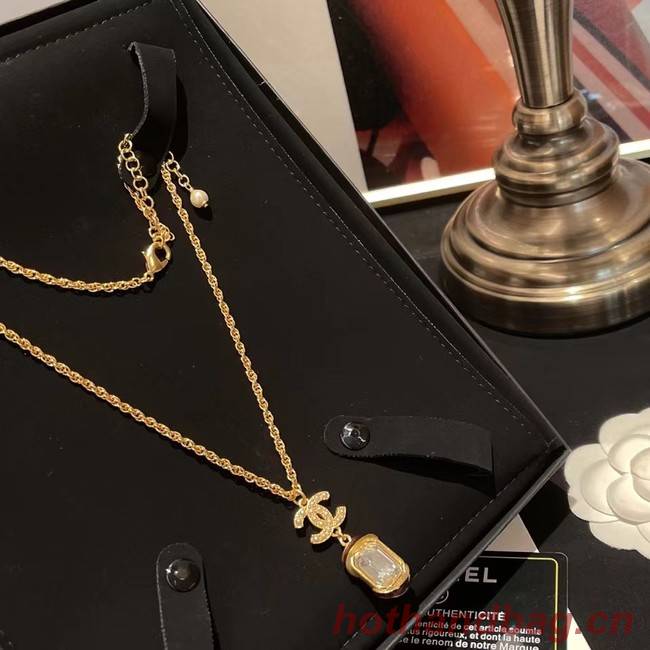 Chanel Necklace CE8582