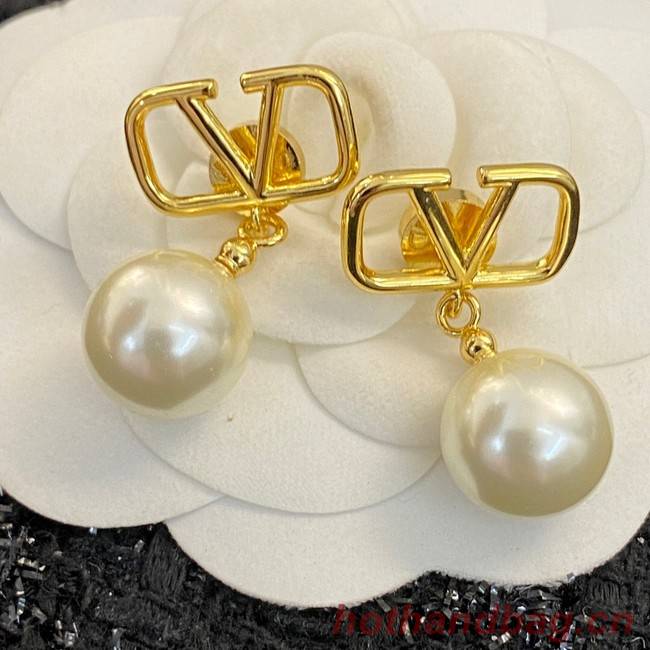 Valentino Earrings CE8611