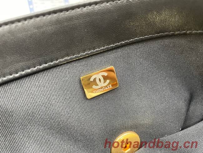 CHANEL 19 Flap Bag Wool Tweed & gold-Finish Metal AS1161 gray