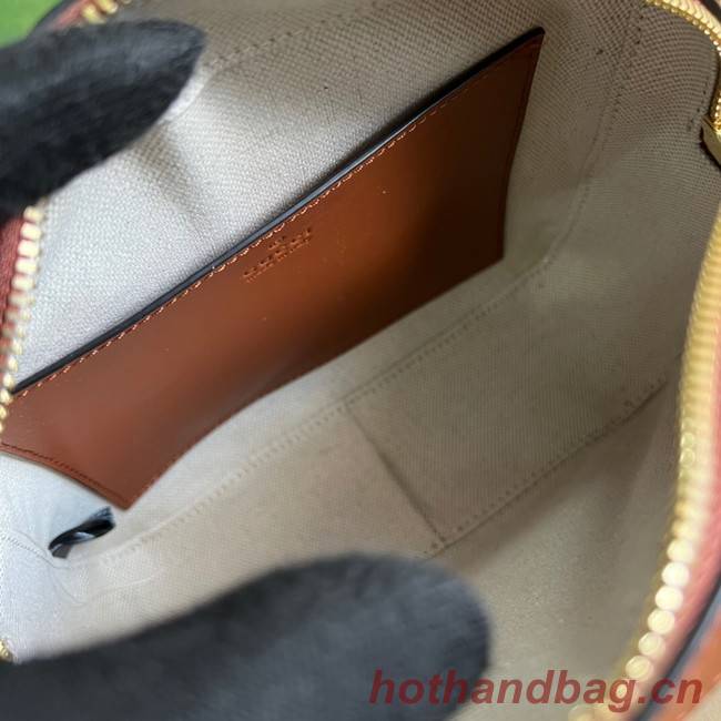 Gucci GG Matelasse leather shoulder bag 702234 Light brown