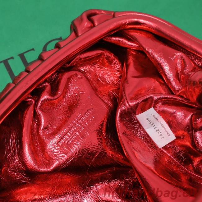 Bottega Veneta Leather clutch 576227 red