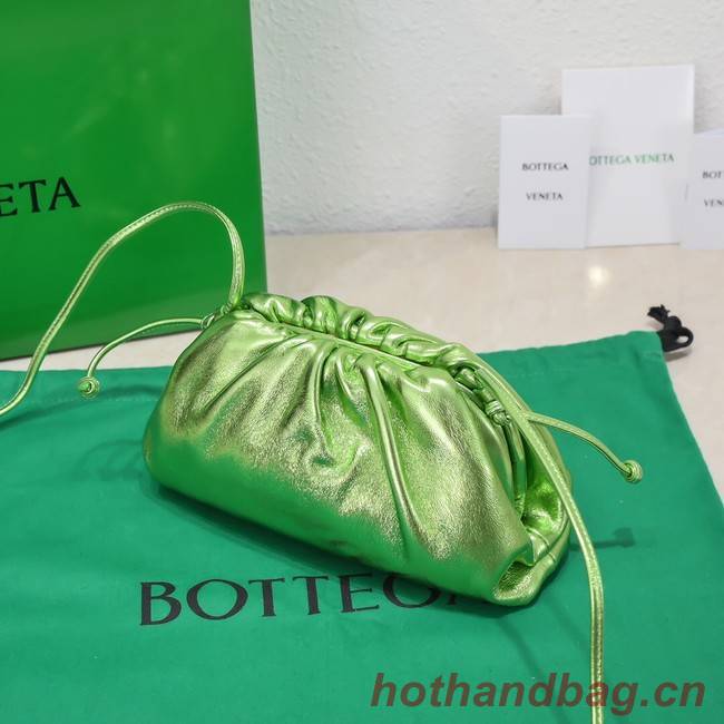 Bottega Veneta Mini intrecciato leather clutch with strap 585852 green