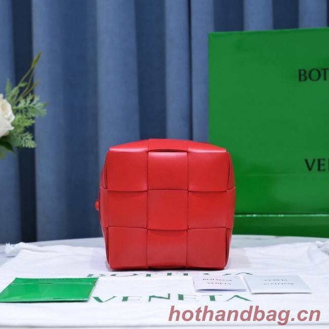 Bottega Veneta Small Cassette Bucket Bag 680218 red