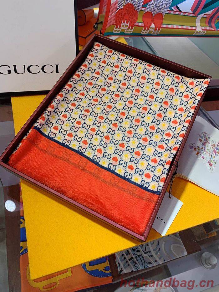 Gucci Scarf GUC00087