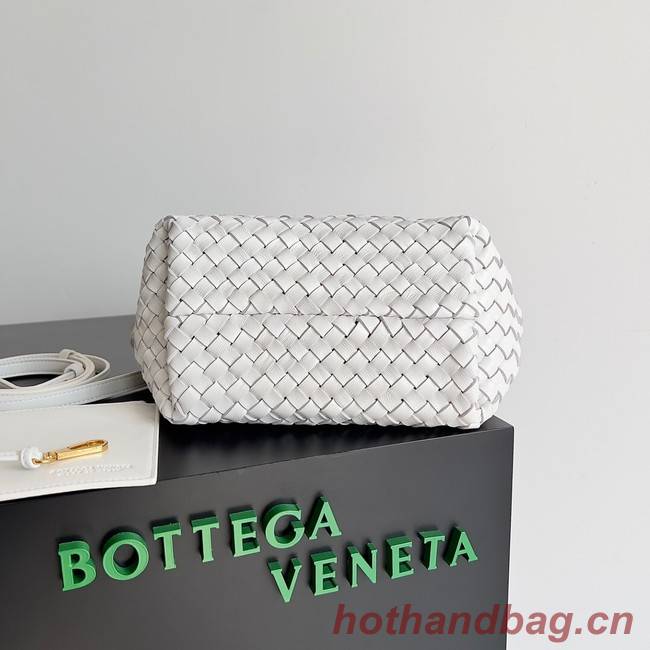 Bottega Veneta Mini Cabat 709464 white