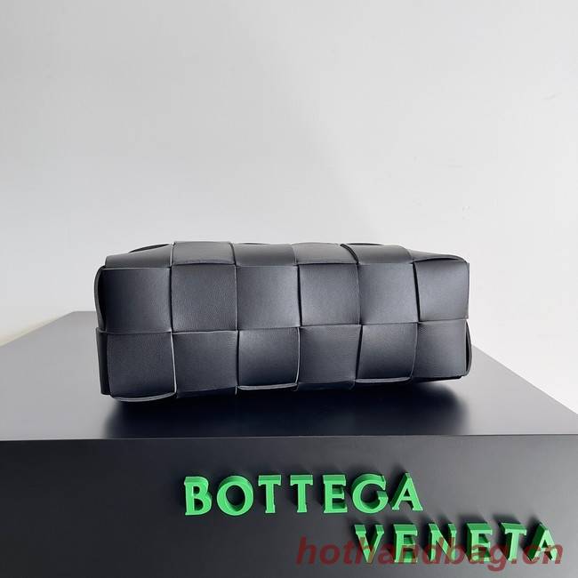 Bottega Veneta Brick Cassette 709360 black