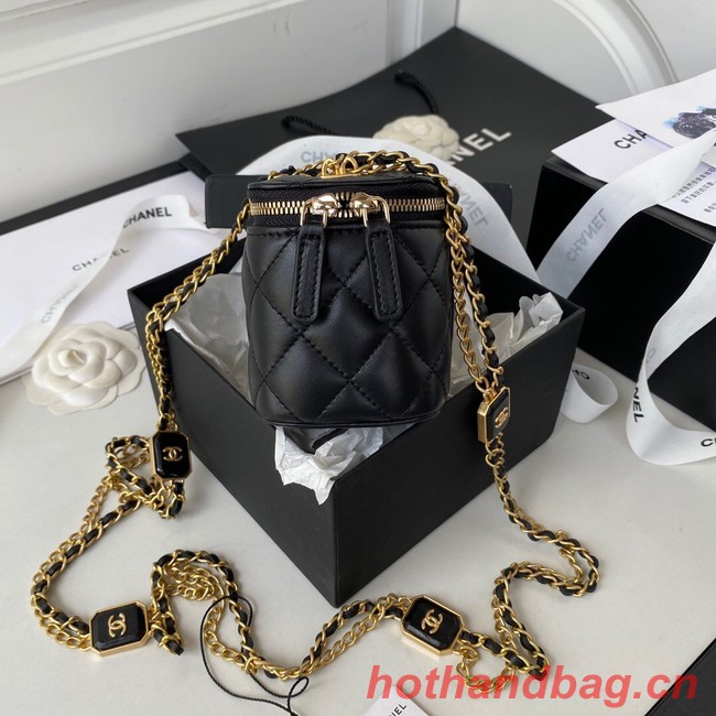 CHANEL SMALL VANITY WITH CHAIN Lambskin & Gold-Tone Metal AP2931 black