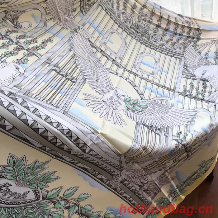Hermes Scarf HEC00381 Hermes Scarf HEC00381
