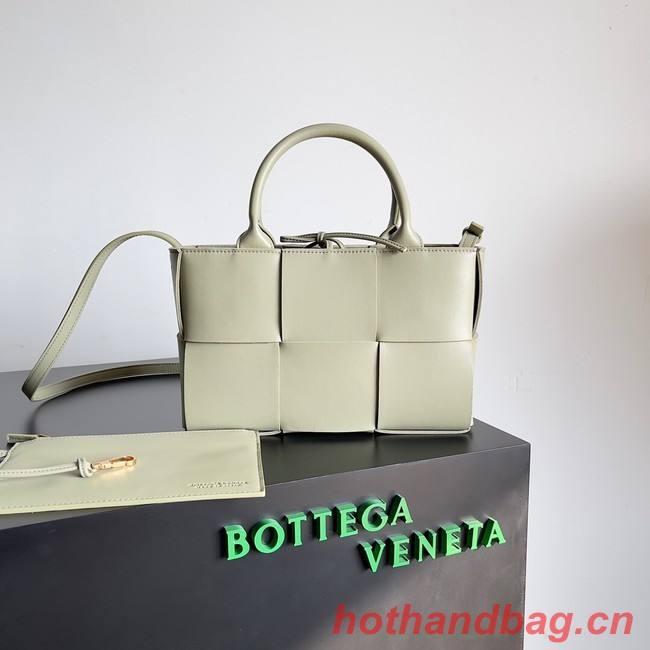 Bottega Veneta ARCO TOTE Small intrecciato grained leather tote bag 709337 Travertine
