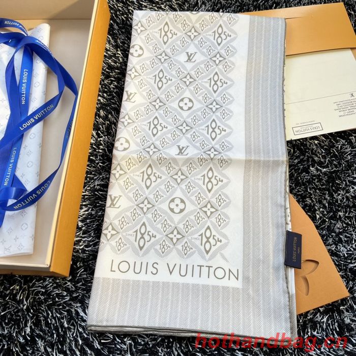 Louis Vuitton Scarf LVC00156