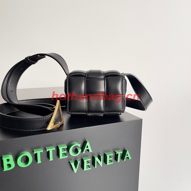 Bottega Veneta Candy Padded Cassette 716648 black