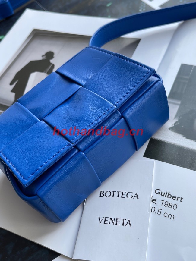 Bottega Veneta Candy Cassette 666688 Electrooptic blue