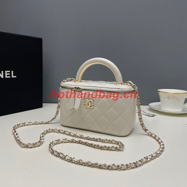Chanel mini Shoulder Bag Lambskin & Gold-Tone Metal 81208 white