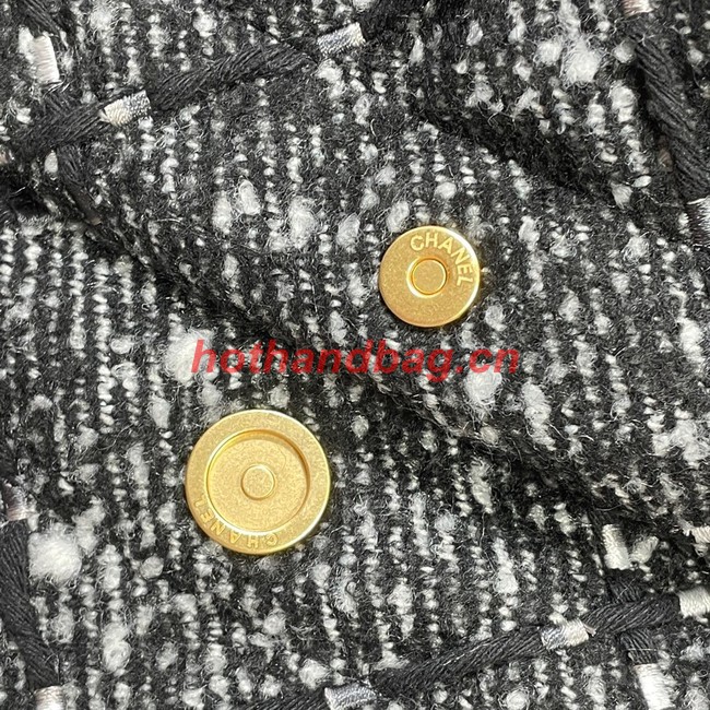 CHANEL SMALL 22 HANDBAG Tweed & Gold-Tone Metal AS3260 BLACK