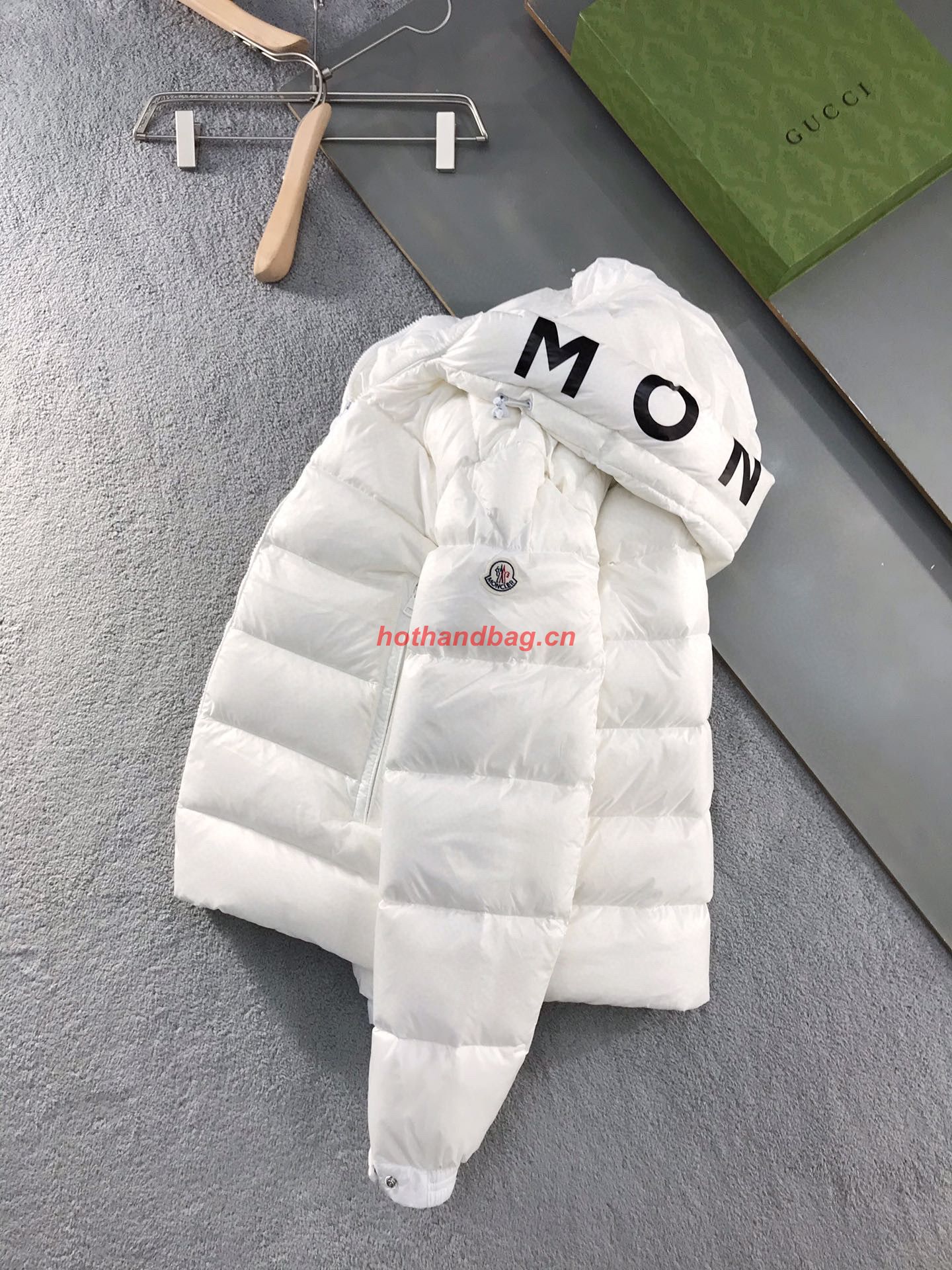 Moncler Couple Top Quality Down Coat MC302731 White
