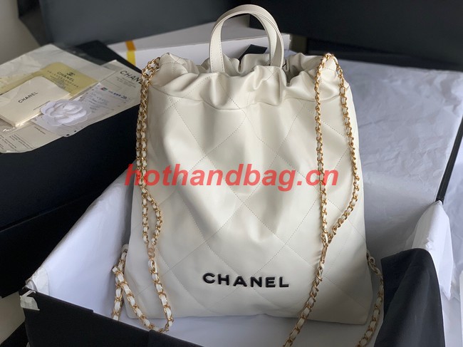 LARGE BACK PACK CHANEL 22 AS3313 WHITE&BLACK