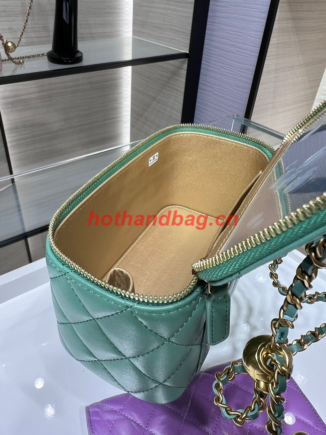 CHANEL VANITY WITH CHAIN 68106 green