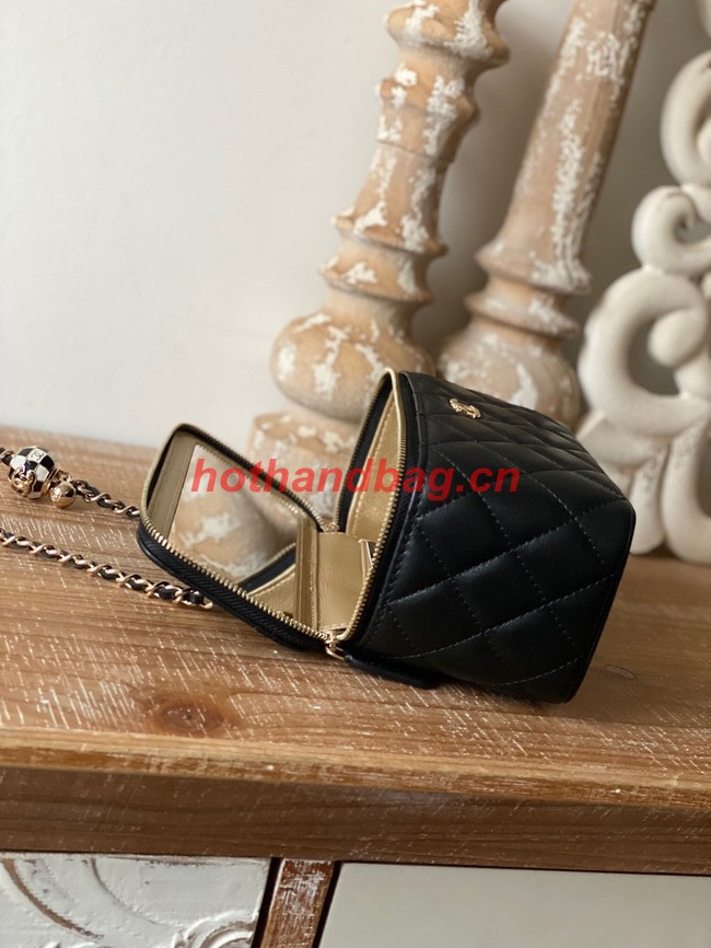 CHANEL VANITY WITH CHAIN 81242 black