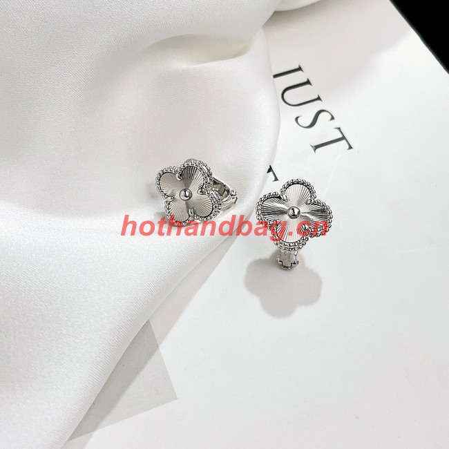 Van Cleef & Arpels Earrings CE10403