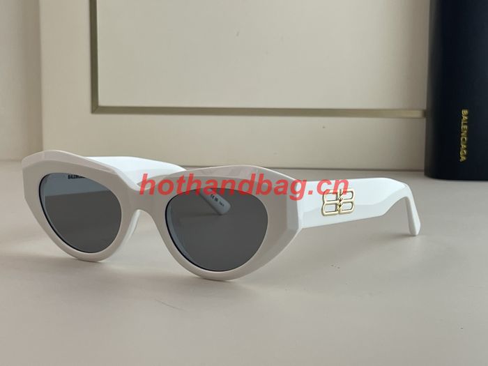 Balenciaga Sunglasses Top Quality BAS00274