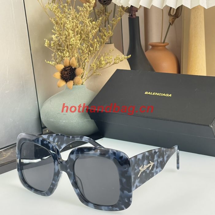 Balenciaga Sunglasses Top Quality BAS00323