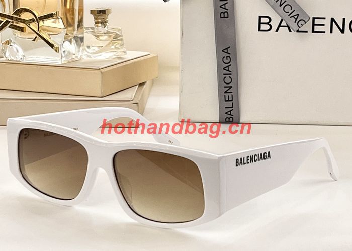 Balenciaga Sunglasses Top Quality BAS00330