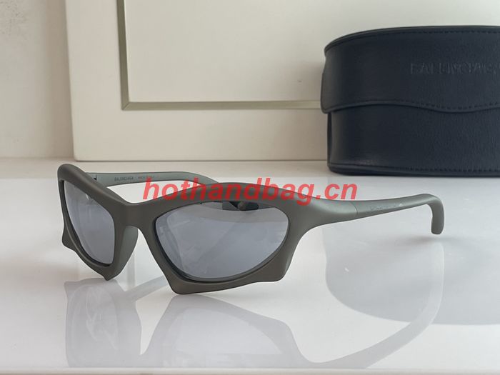 Balenciaga Sunglasses Top Quality BAS00339