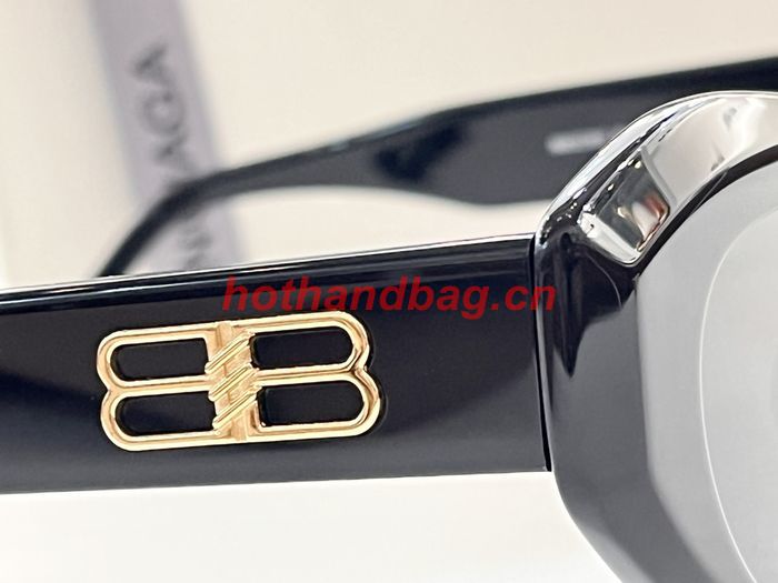 Balenciaga Sunglasses Top Quality BAS00367