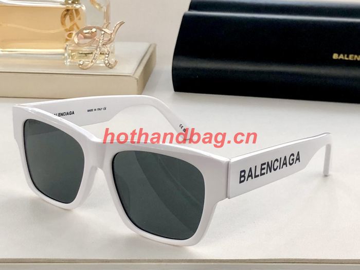 Balenciaga Sunglasses Top Quality BAS00373