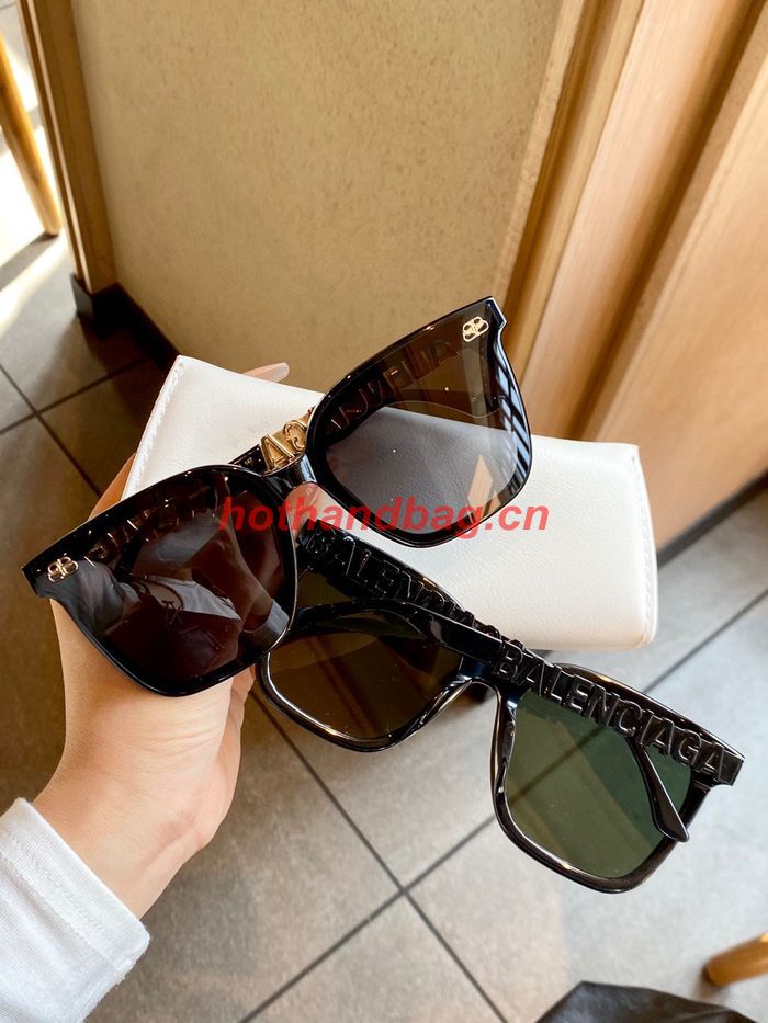 Balenciaga Sunglasses Top Quality BAS00415