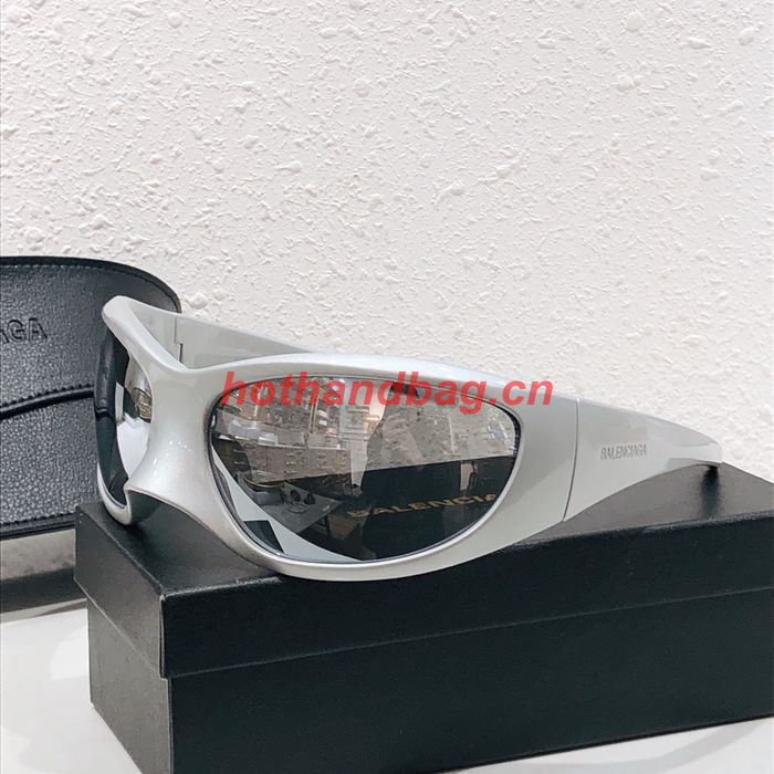 Balenciaga Sunglasses Top Quality BAS00687