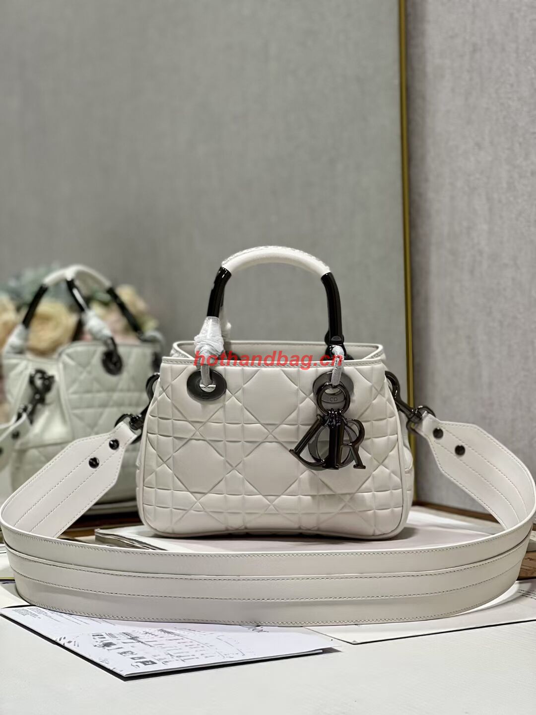 LADY DIOR TOP HANDLE SMALL BAG Latte Cannage Lambskin C9228 WHITE&BLACK